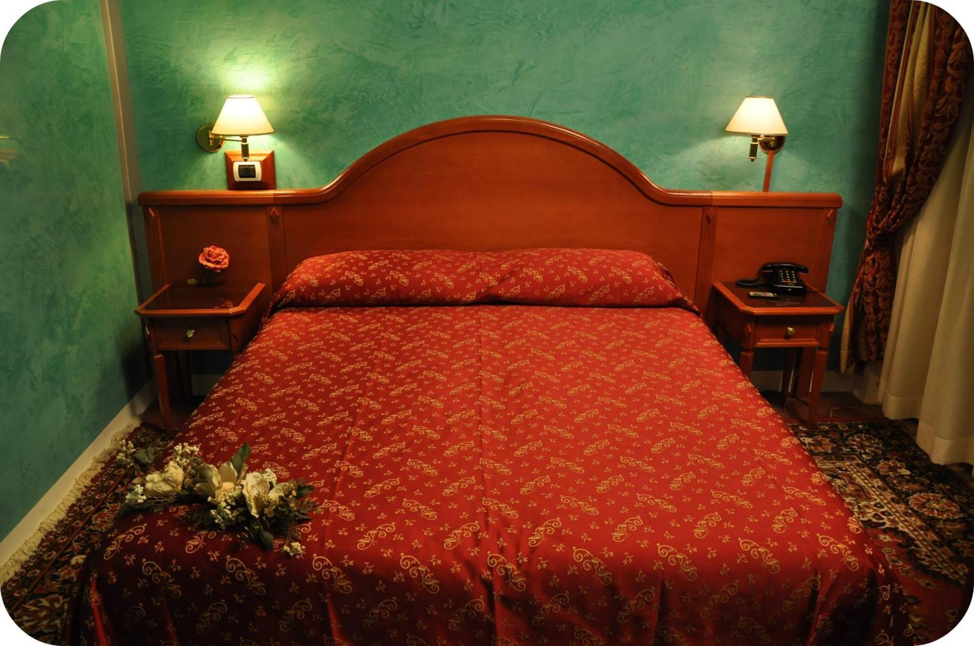 Albergo Sandra, Rome